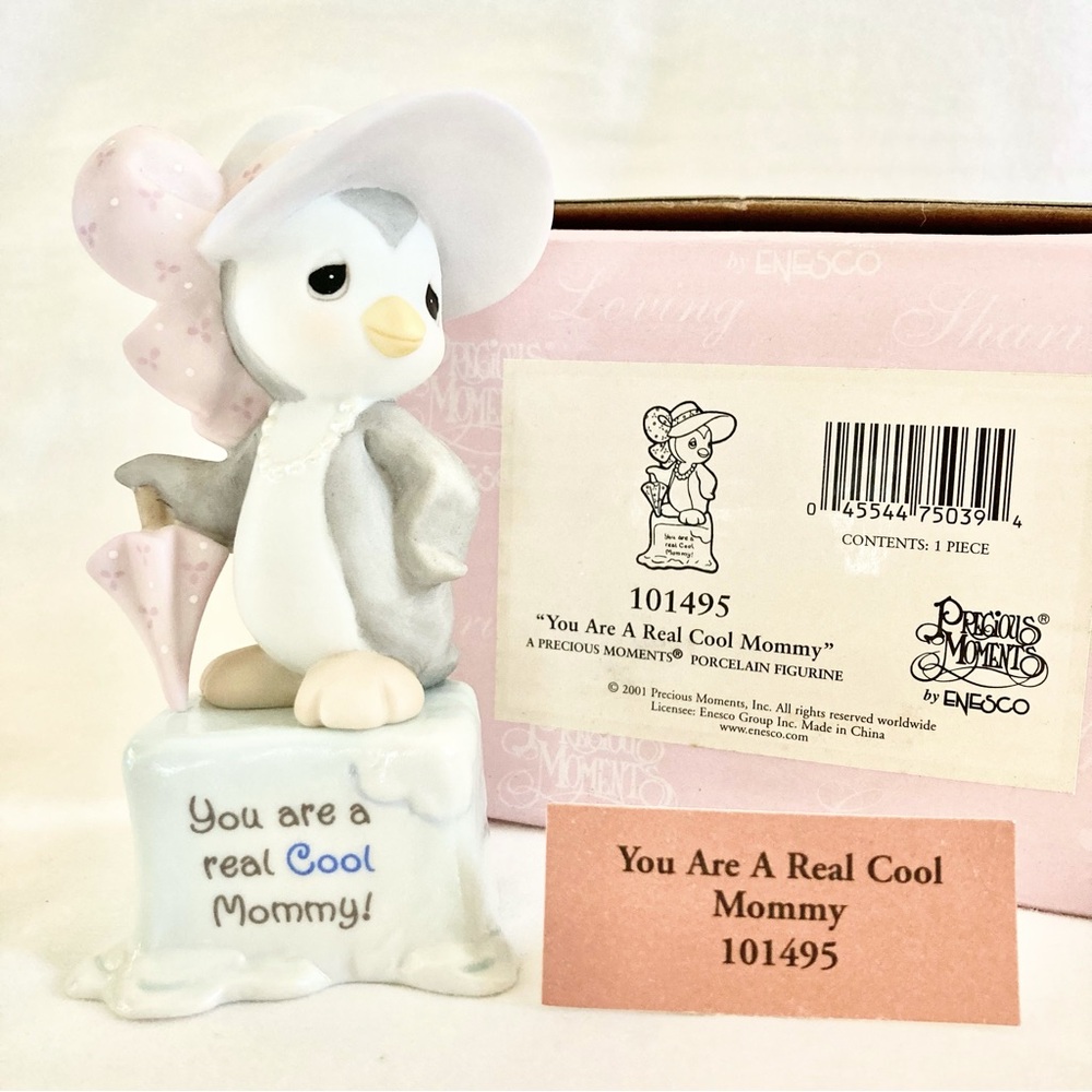 “Cool Mommy” Precious Moments Penguin Figurine by Enesco 2001
